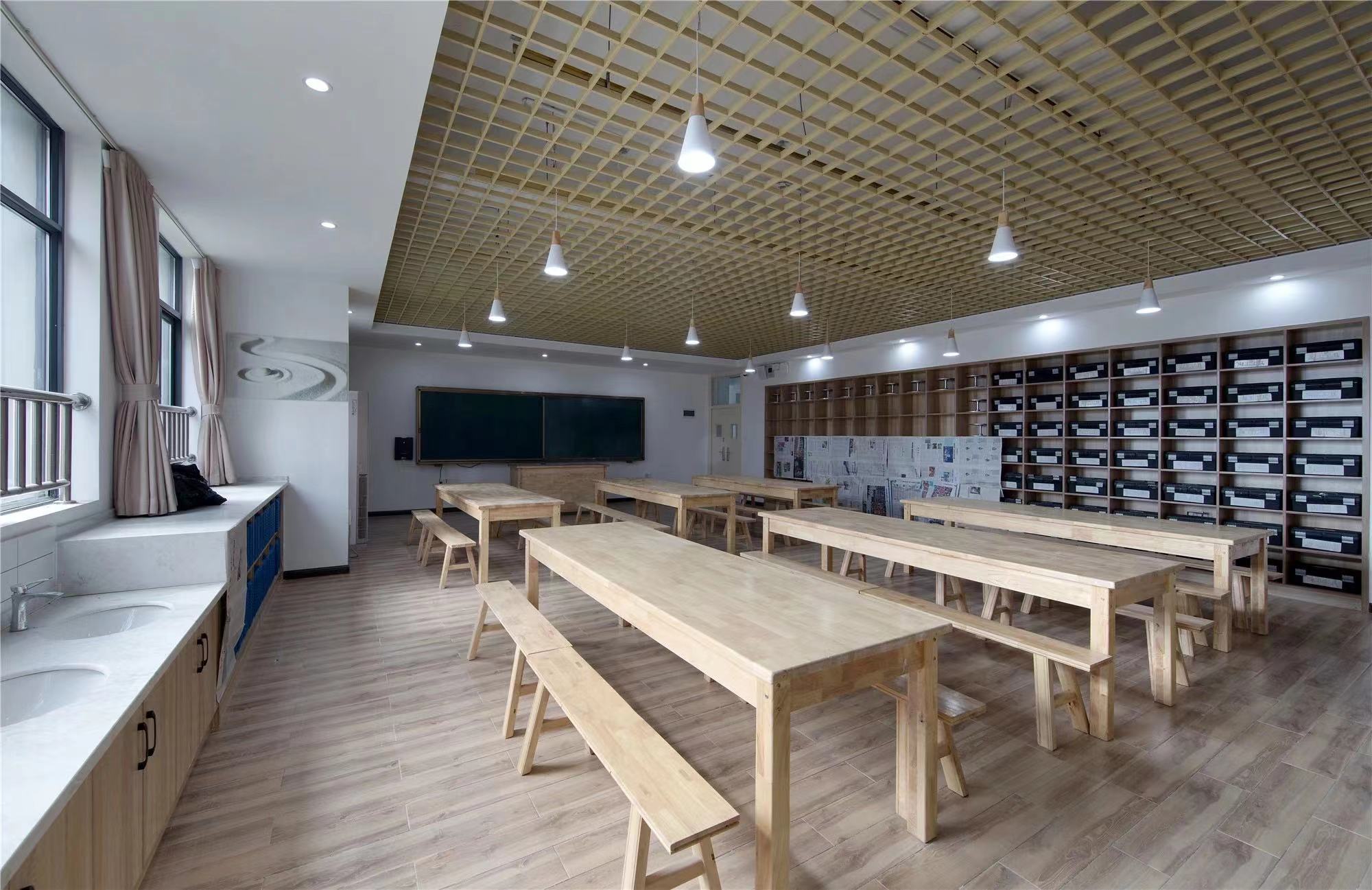 【學(xué)校案例】今泰裝飾在武漢市先后完成了與紅領(lǐng)巾學(xué)校6個(gè)校區(qū)的項(xiàng)目交付！(圖10)