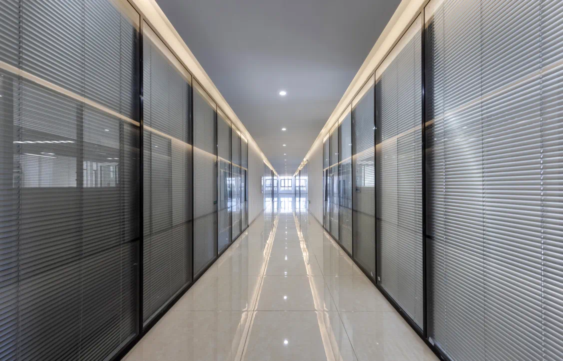 【辦公案例】極簡(jiǎn)辦公|留白之下的純粹和本真(圖5) 【辦公案例】極簡(jiǎn)辦公|留白之下的純粹和本真(圖5)